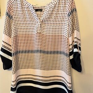 Renuar Women's Black and Pink Grid Blouse